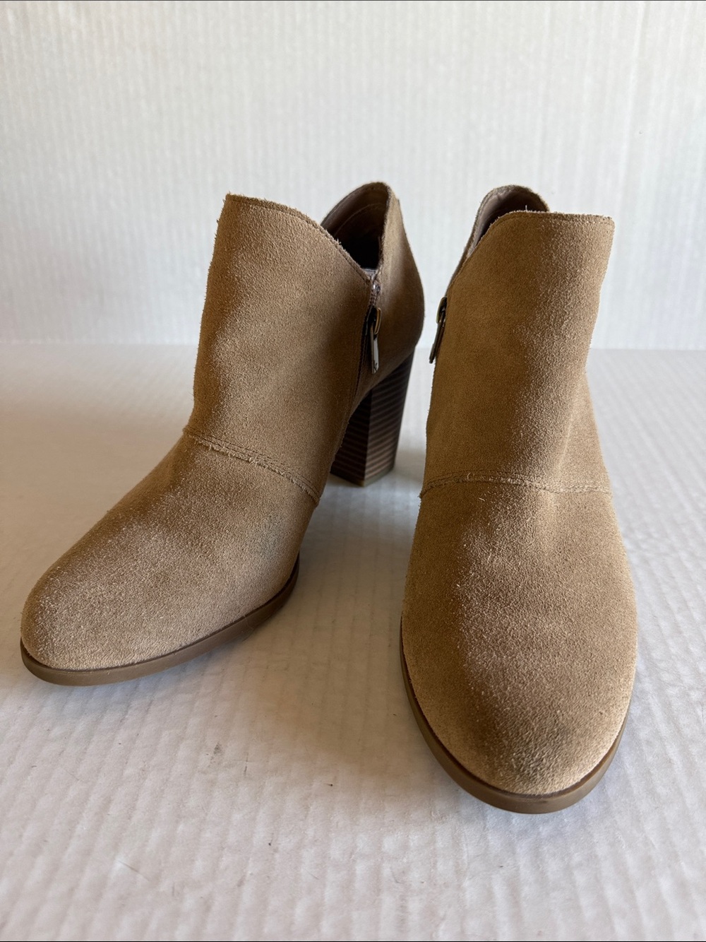 Koolaburra By Ugg Nacie Bootie In Tan Suede - Picture 2 of 10
